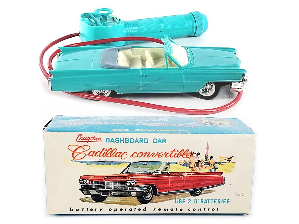 Lot 353: 1960s Cragstan Batt. Op. Cadillac Conv. R/C Dashboard Car Boxed Rare