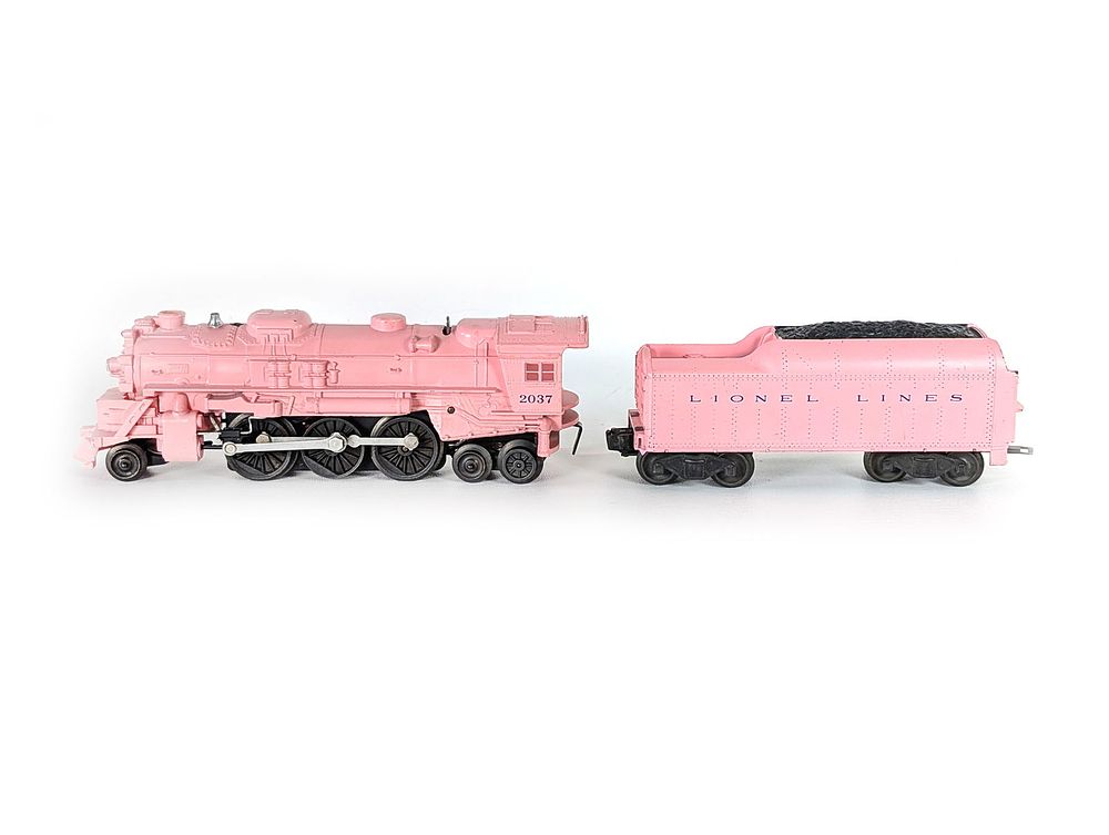 Lot 422: Lionel Girls 2037 Pink Train Engine & Tender Reissued