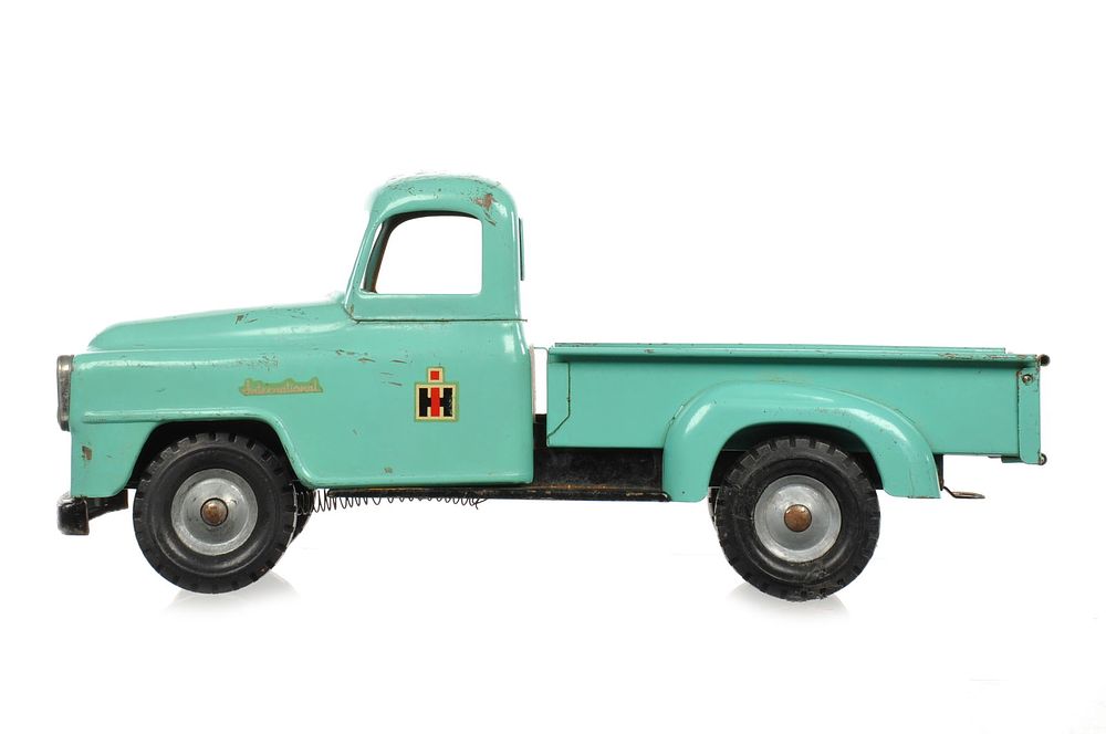 Lot 257B: 1959-1960 Tru Scale International Harvester B Model Pickup Truck Aqua