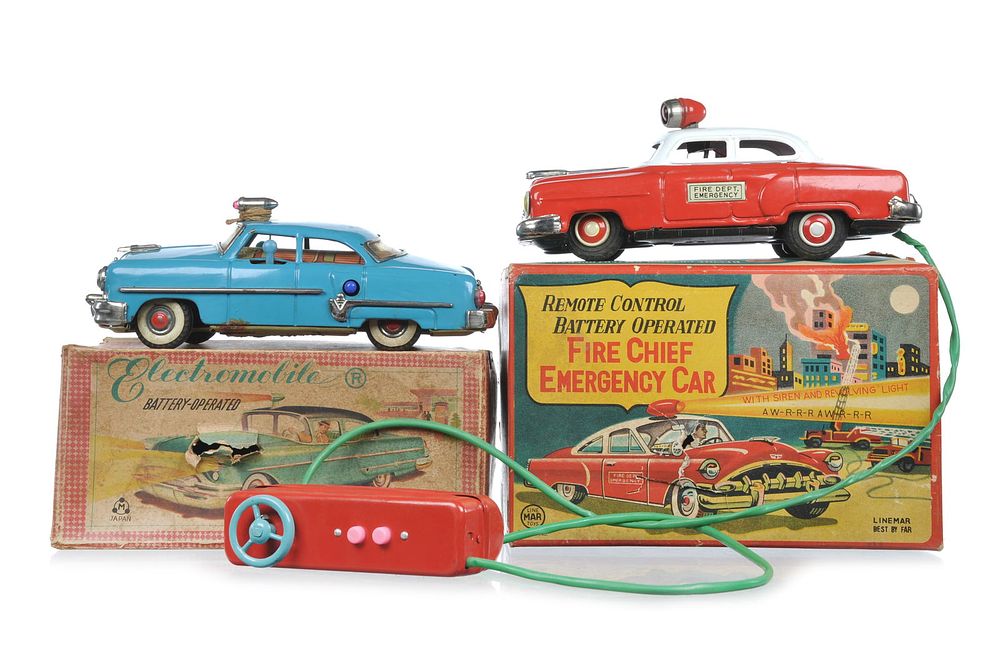 Lot 362C: 2 Batt. Op. Cars LineMar R/C Fire Chief Car & Mizuno Electromobile Boxed