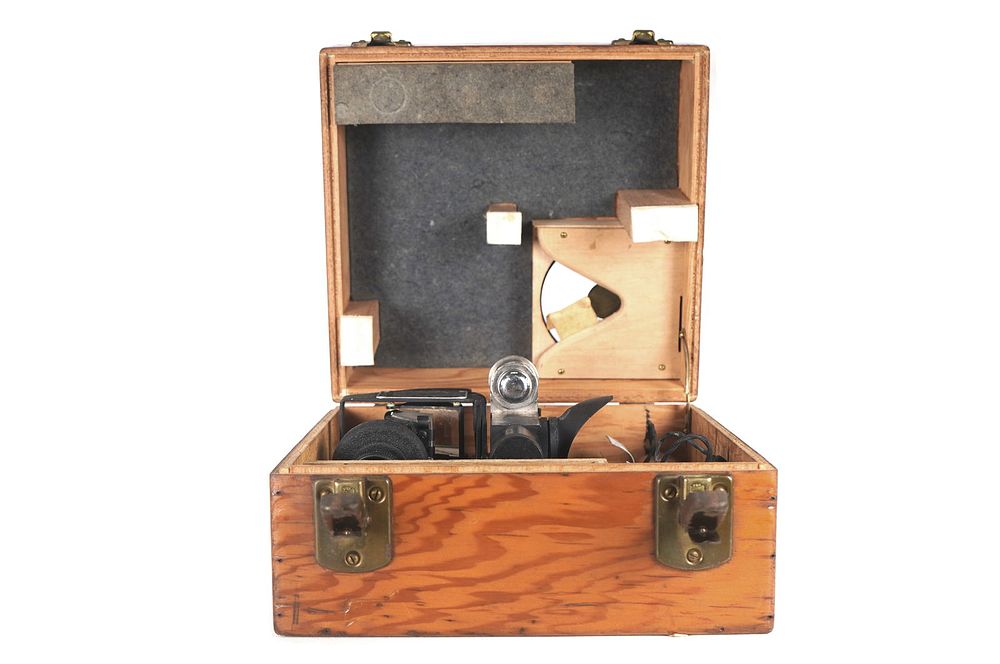 Lot 391D: WWII US Army Air Force A10A Aircraft Bubble Sextant with Case
