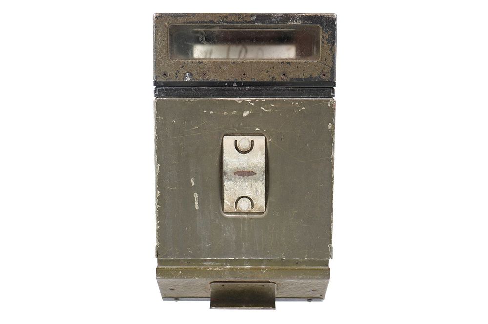 Lot 391E: WWII US Army Sherman Tank Periscope