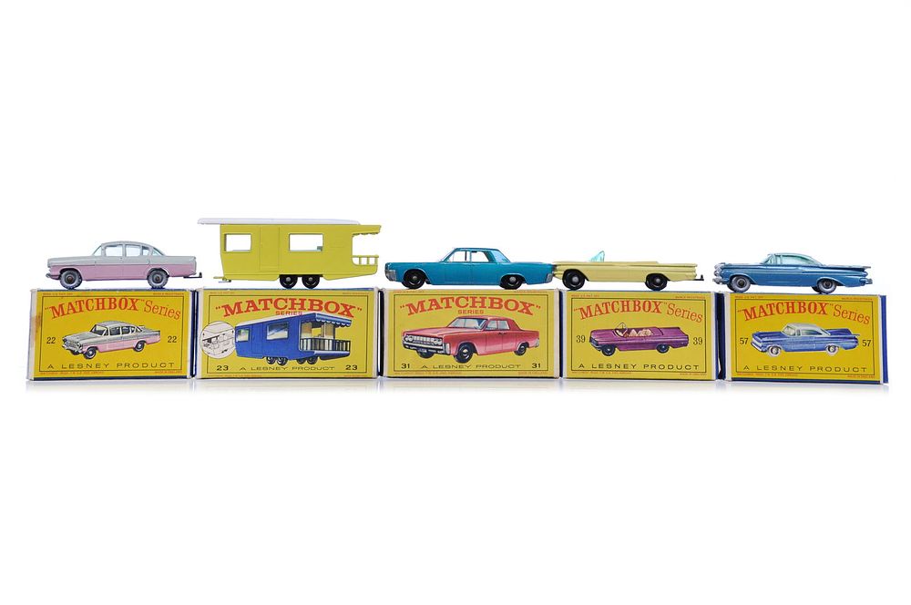 Lot 380H: 5 Matchbox Vibrant #22 Cresta/#23 Caravan/#31 Lincoln/#39 Pontiac/#57 Impala Boxed