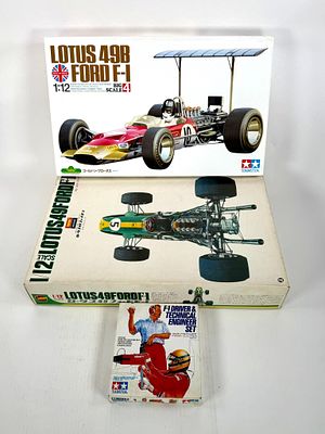 3 Lotus, Honda F-1 Driver and Technical Engineer Set MIB. Tamiya technical engineer set 1/20 