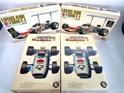 4 Model Car Kits 2 Honda F-1 and 2 #12, 2 Lotus 48B Ford F-1 #10. IMAI - 2 Honda F-1 motorized 