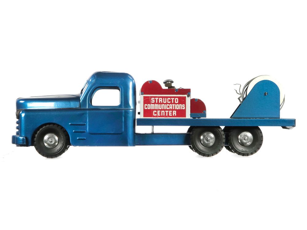 Lot 187: Structo Communications Center Unit Morse Code Truck