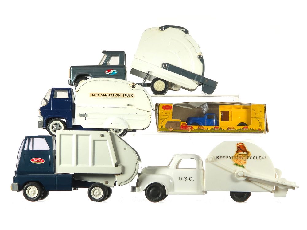 Lot 225: (5) Pressed Steel Sanitation Trucks Marx/Structo/Tonka/Ideal