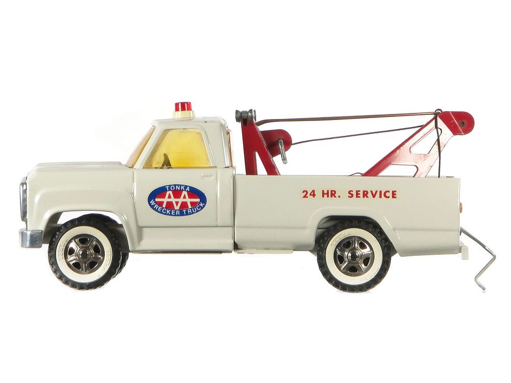 Lot 246: Tonka #2518 AA 24 Hr. Service Wrecker Truck
