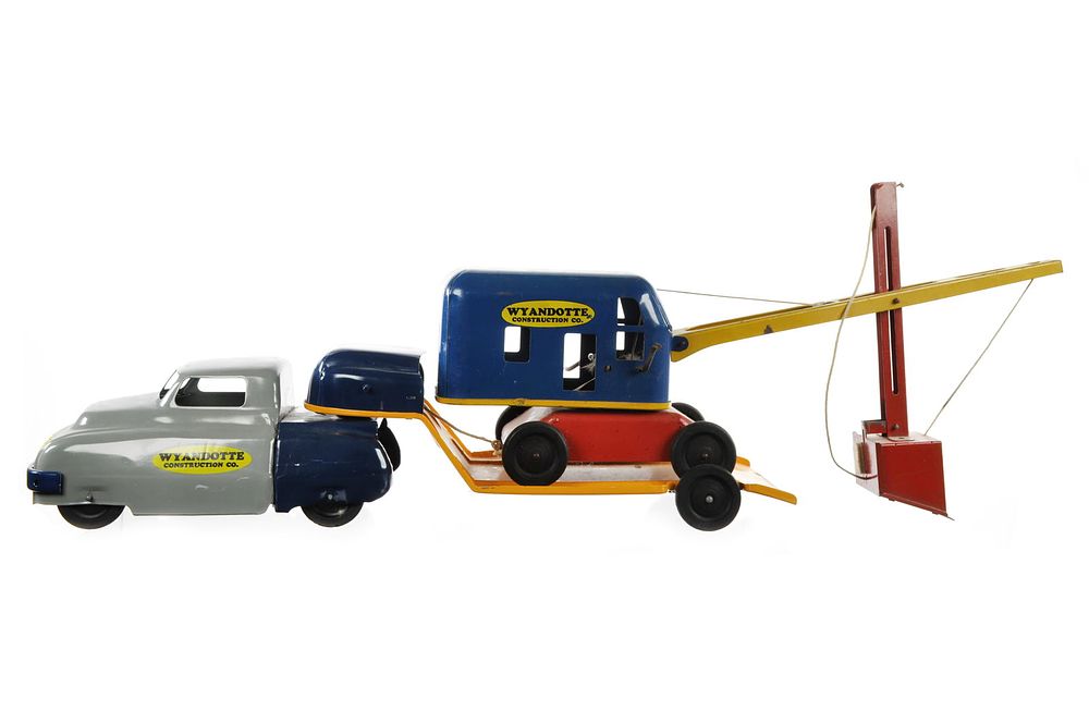 Lot 263: Wyandotte Lowboy Flatbed Truck & Steam Shovel