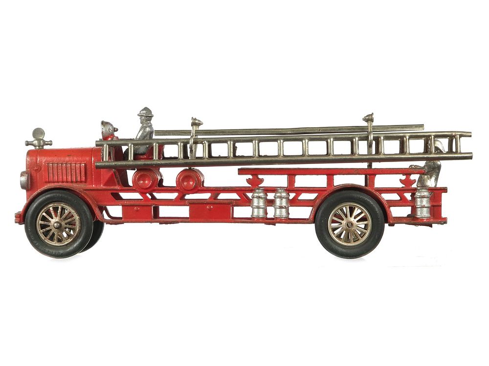 Lot 297: Large Hubley Bug Eye Fire Ladder Truck Cast Iron