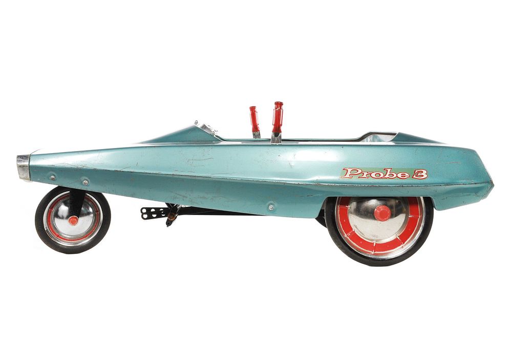 Lot 332: AMF Probe 3 Pressed Steel Pedal Car