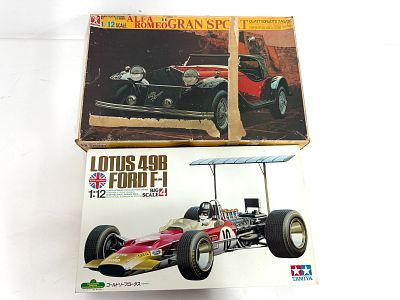 (2) Model Kit Cars Lotus/Alfa Romeo. Tamiya Lotus 49B Ford F-1 1/12/Bandai Alfa Romeo Grand 