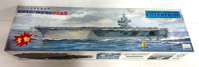 Model Ship Kit U.S. Aircraft Carrier CVN65. U.S. Aircraft Carrier CVN65 1/350 scale, MIB and 