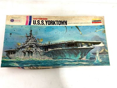 Model Ship Kit U.S.S. Yorktown. Lindberg U.S.S. Yorktown Motorized 1/525 scale, MIB and 