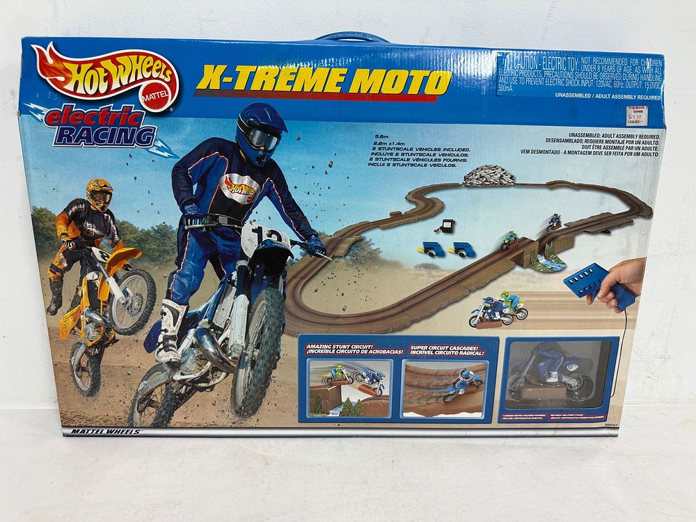 Lot 152: Hot Wheels X-Treme Electric Racing