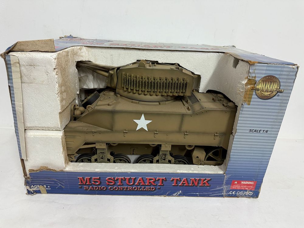 Lot 180: Ultimate Soldier R/C 1/6 Scale M5 Stuart Tank