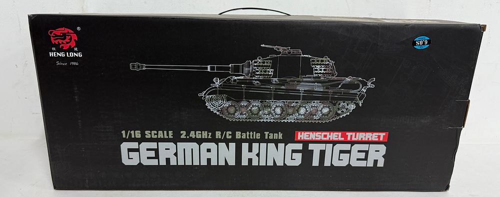 Lot 186: Heng Long R/C German King Tiger Tank