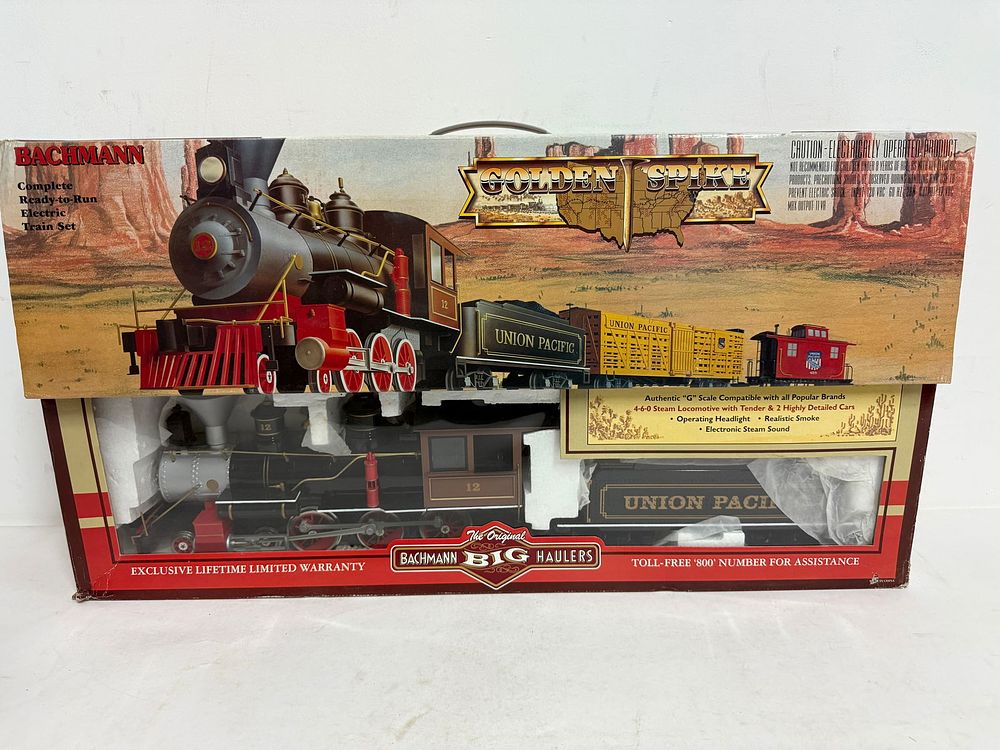 Lot 196: Bachmann Golden Spike Complete Ready to Run Electric Train Set