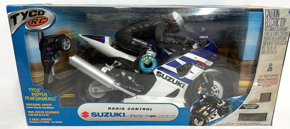 Lot 206: Tyco R/C Suzuki GSX-R 1000