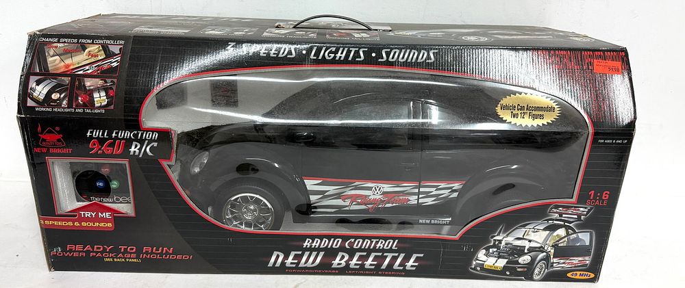 Lot 207: Radio Control New Beetle Black