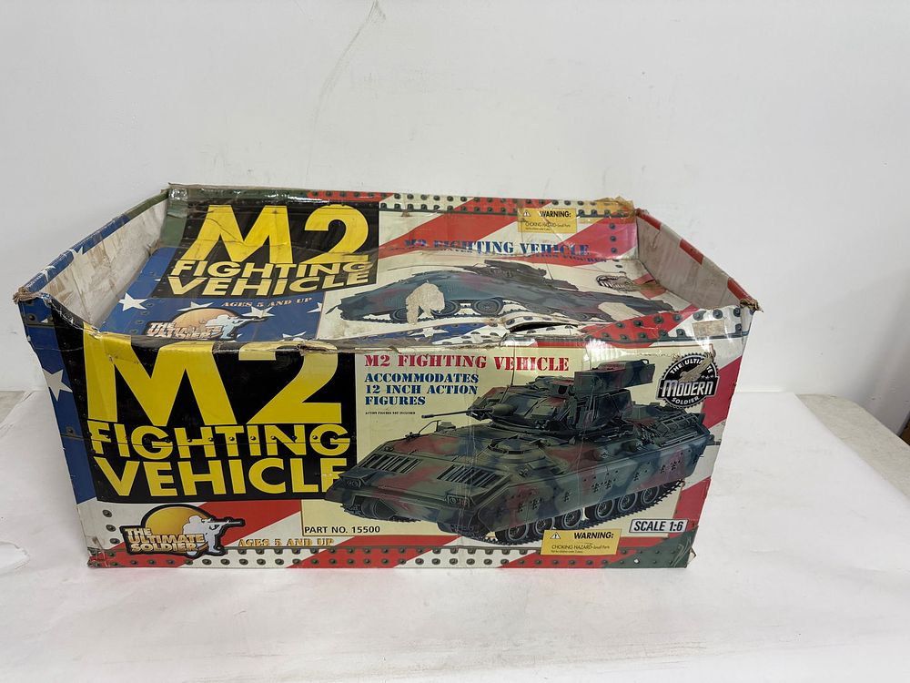 Lot 213: The Ultimate Modern Soldier M2 Fighting Vehicle 1:6 Scale