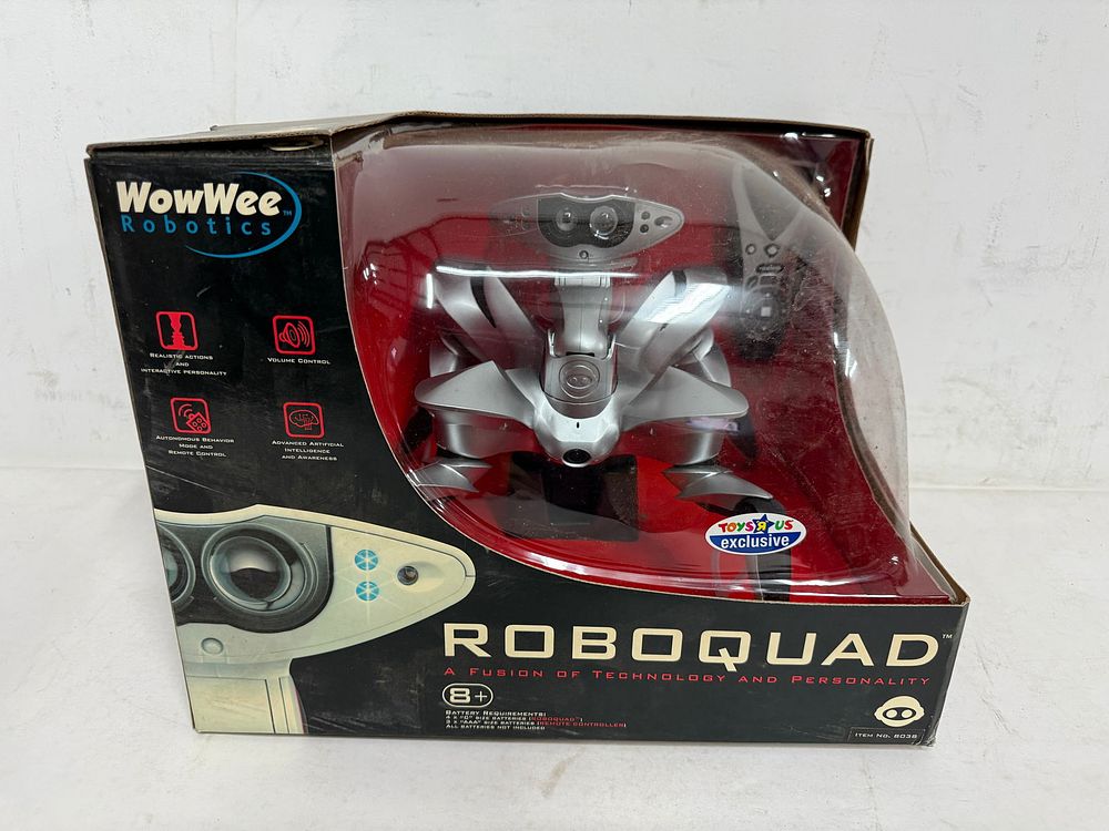 Lot 215: WowWee Robotics RoboQuad