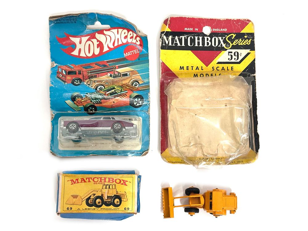 Lot 354: Matchbox 69 End Loader and Hot Wheels Cadillac Seville