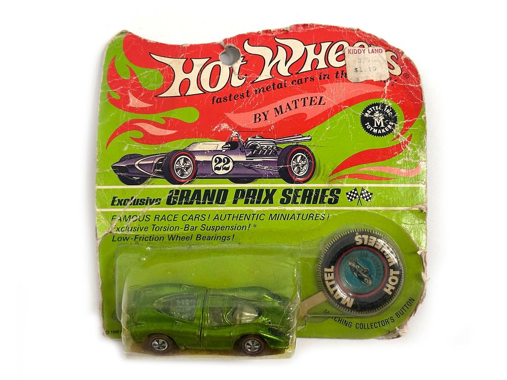 Lot 366: Green Porsche 917 Redline Hot Wheels on Card
