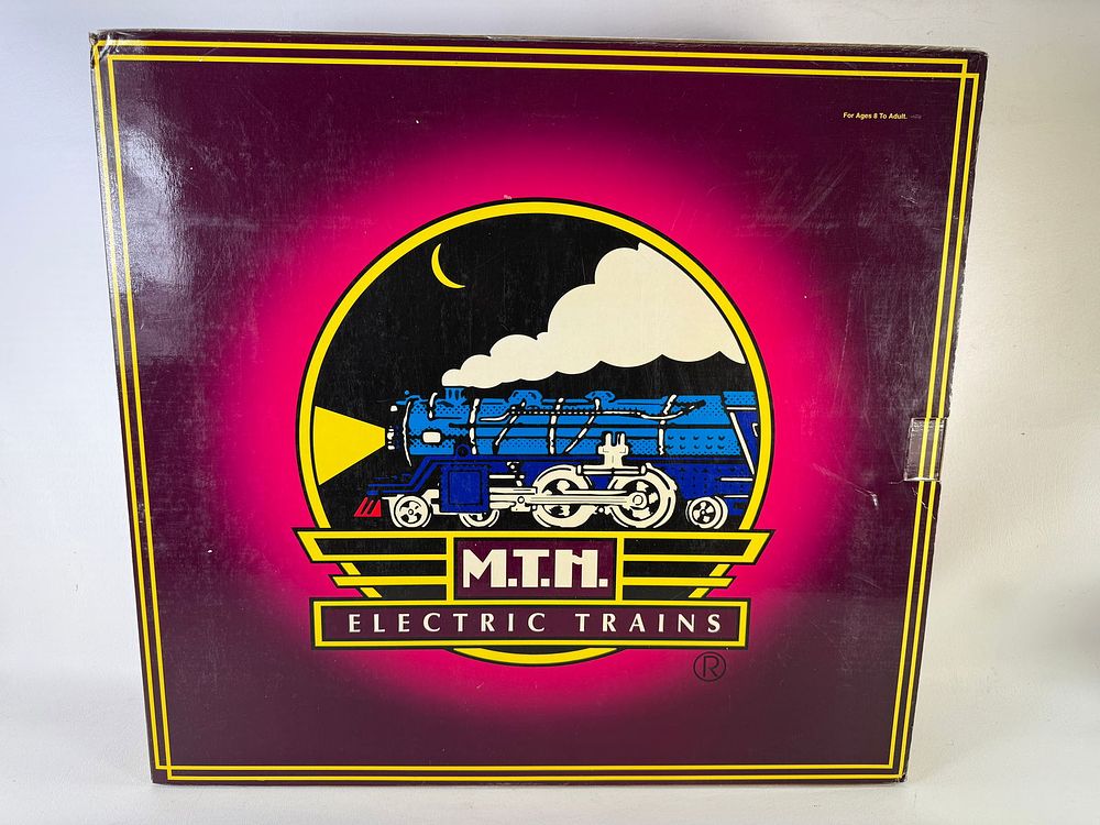 Lot 507: MTH Norfolk & Western 5-Car 70' Streamlined Passenger Set 20-65061