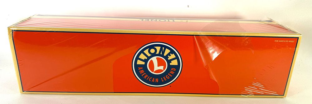 Lot 516: Lionel Depressed Center Flatcar w/Back Shop #6-36900 MIB