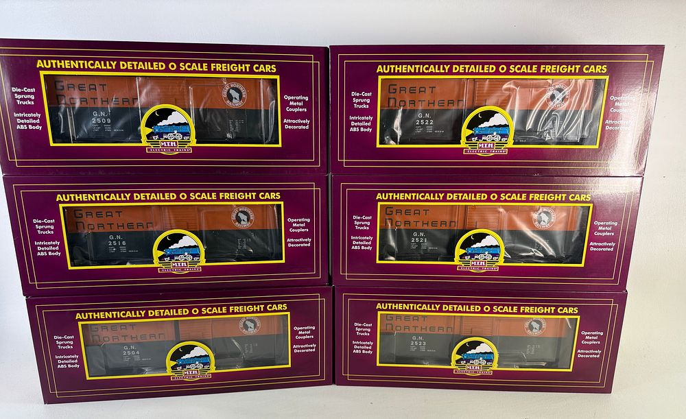 Lot 530: MTH Great Northern 40' AAR Box Car 6-Car Set 20-90634