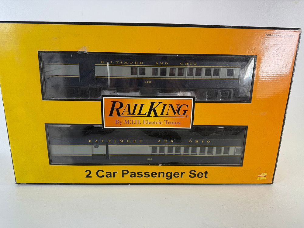Lot 537: MTH 2-Car Passenger Set 30-69059