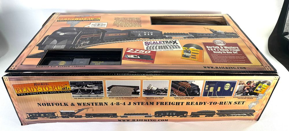 Lot 541: MTH Norfolk & Western 4-8-4 J Stream Freight Ready-to-Run Train Set