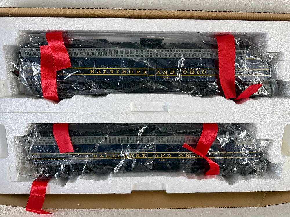 Lot 542: K-28101 B&O E-8 O Scale AA Diesel Engine