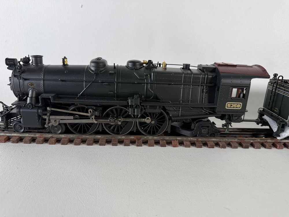 Lot 546: K-Line Pennsylvania K4s & Tender