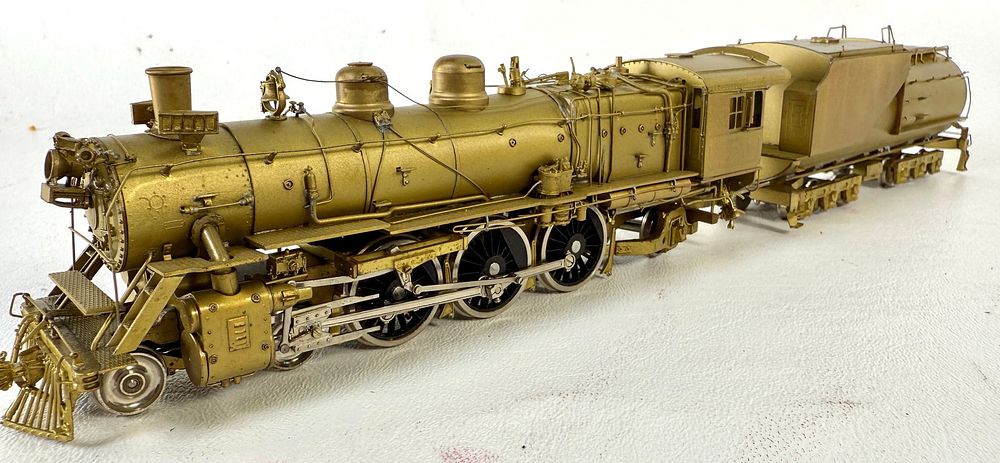 Lot 566: Brass Steam Engine H-7 GN 4-6-2 Pacific