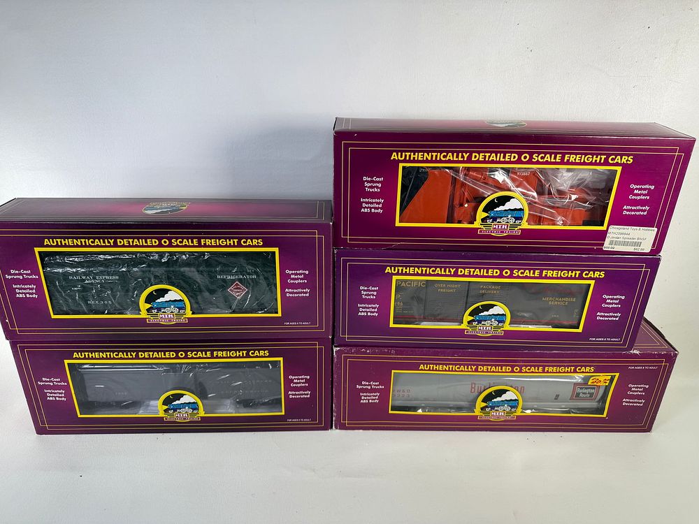 Lot 588: Lot Of 5 MTH Freight Cars.