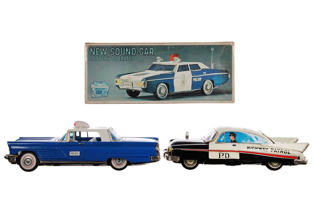 Lot 153: (3) Japanese Tin Police Cars and Box