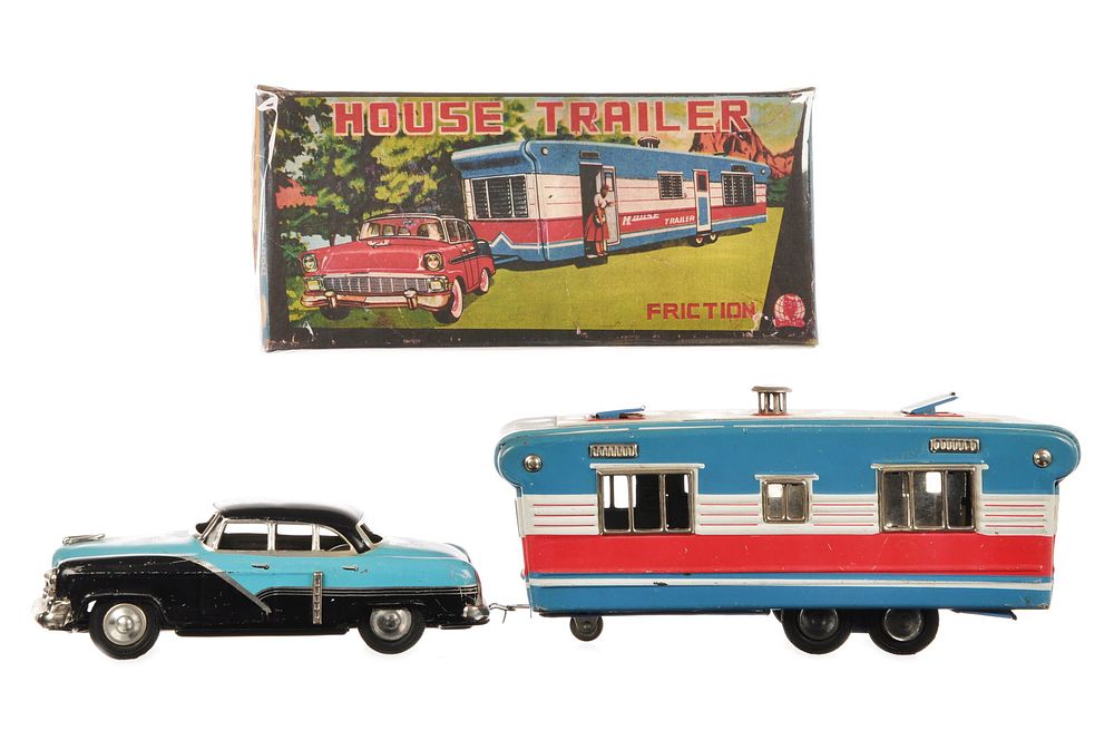 Lot 235: SSS House Trailer Boxed S-No.1050 w/S-1648 Sedan