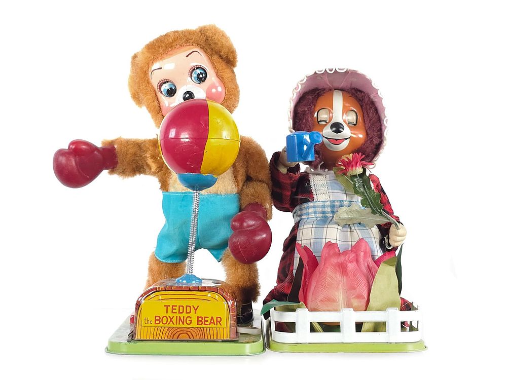 Lot 241: (2) Yonezawa & Cragstan/Tomiyama Batt. Op. Animals