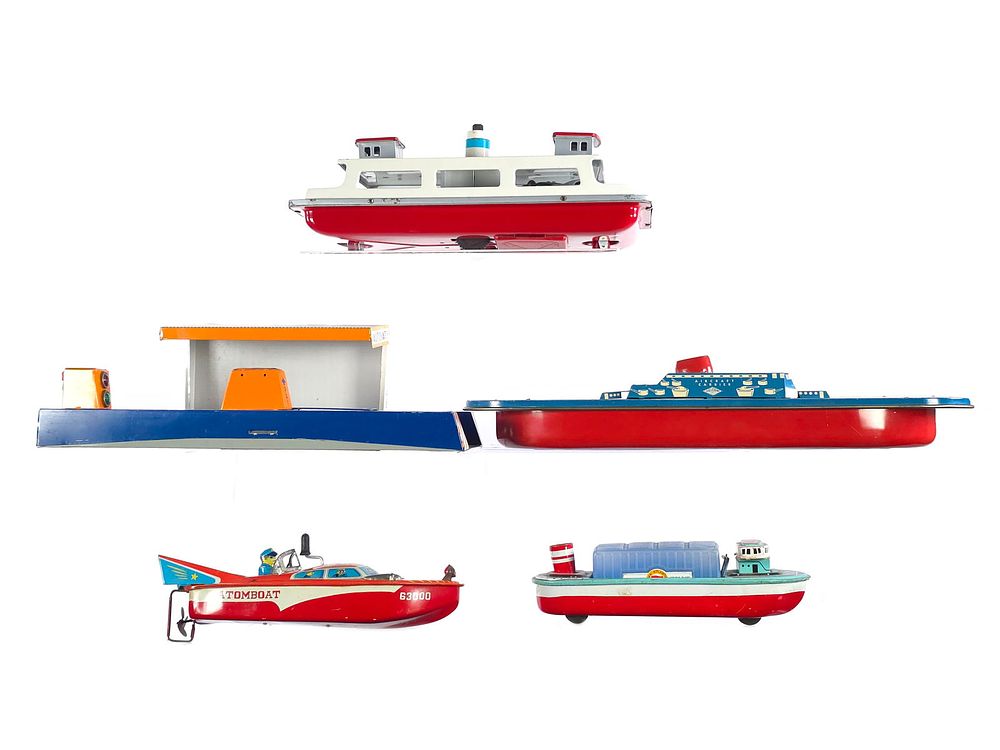 Lot 245: (5) Lot of Toy Ships & Boats