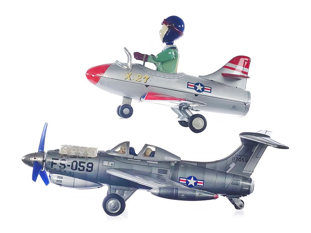 Lot 283: (2) Nomura TN U.S. Air Force Planes Japanese Tin