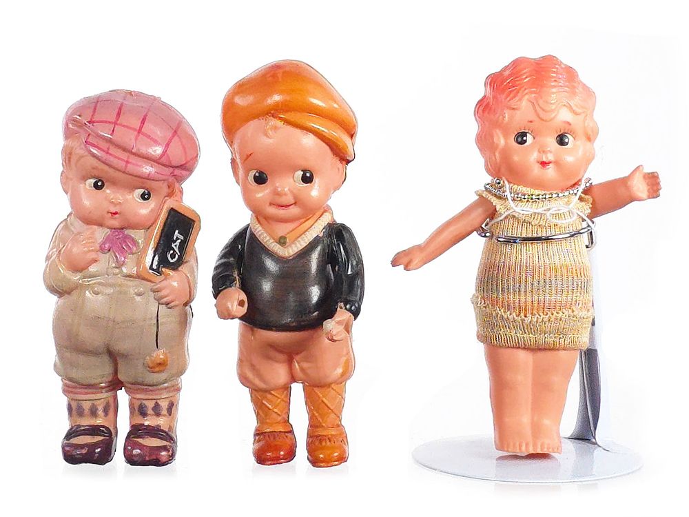 Lot 298: Japanese Celluloid Figures 2 Boys & Flapper Girl