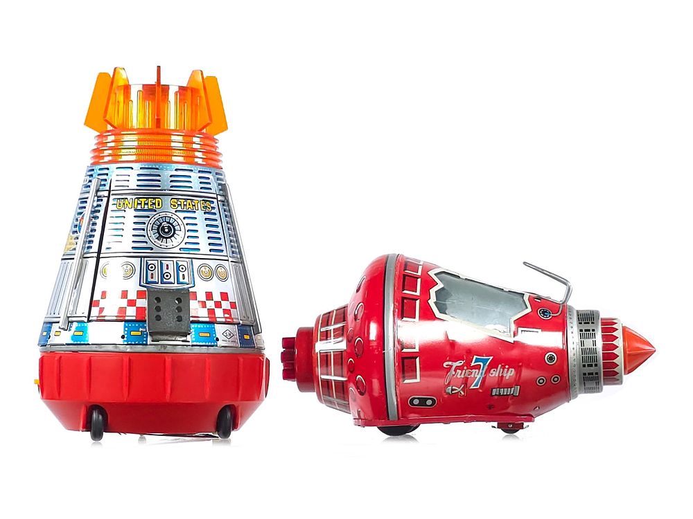 Lot 341: (2) Horikawa SH Space Capsules Batt. Op. Japanese Tin