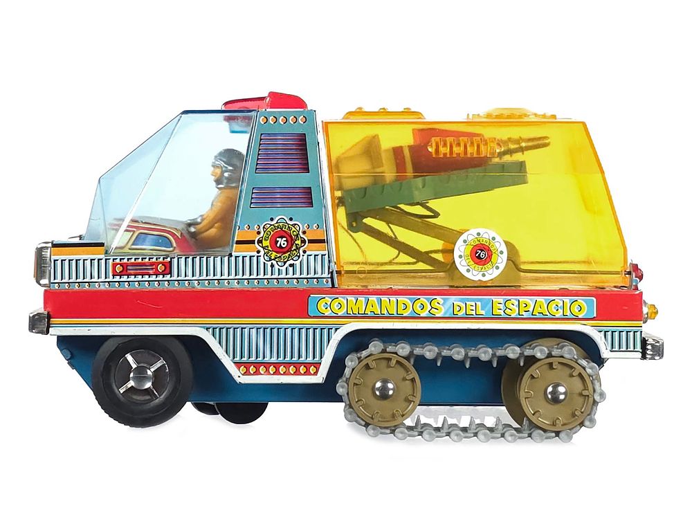Lot 345: EGE Spain Comandos Del Espacio Space Command Vehicle