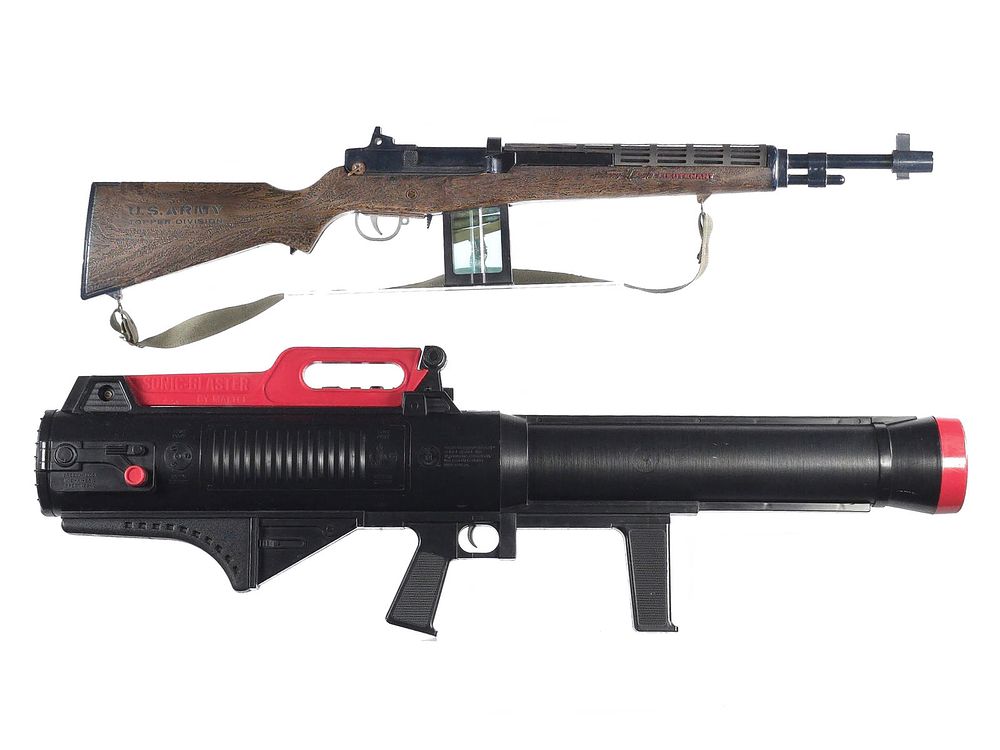 Lot 415: Plastic Mattel Sonic Blaster & US Army Trooper Division Rifle