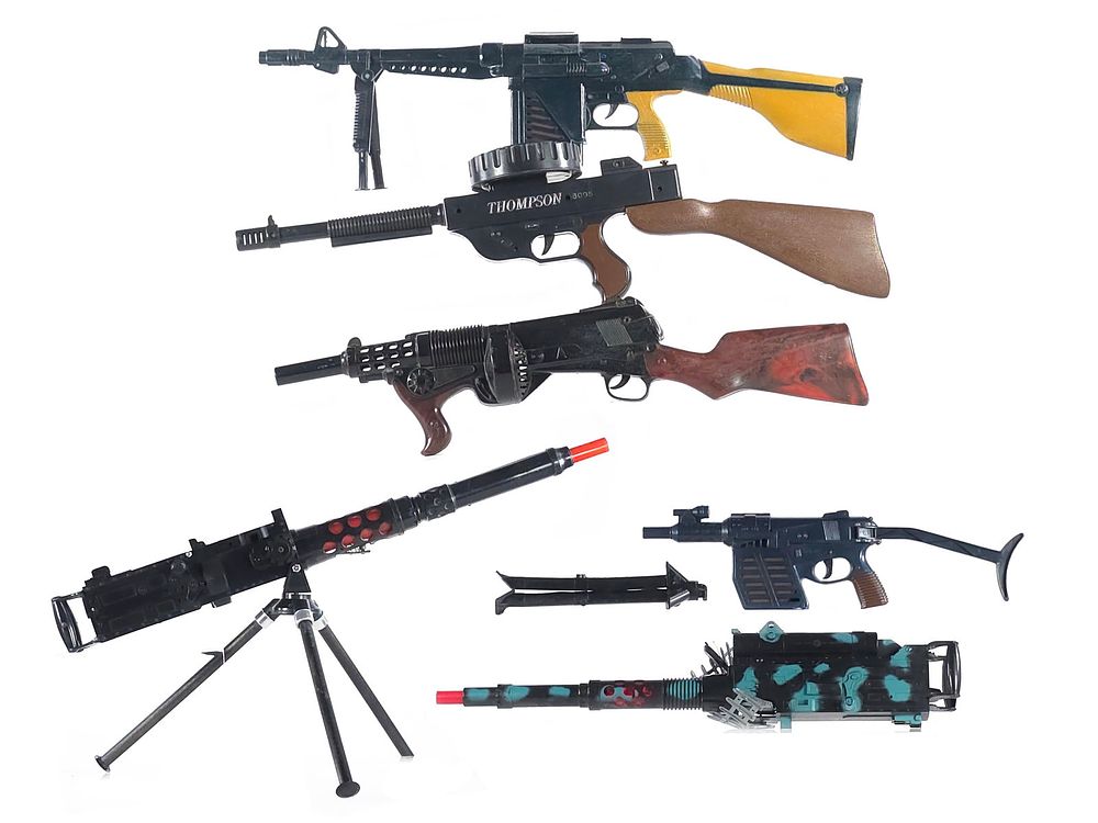 Lot 423: (6) Plastic Toy Guns Assorted
