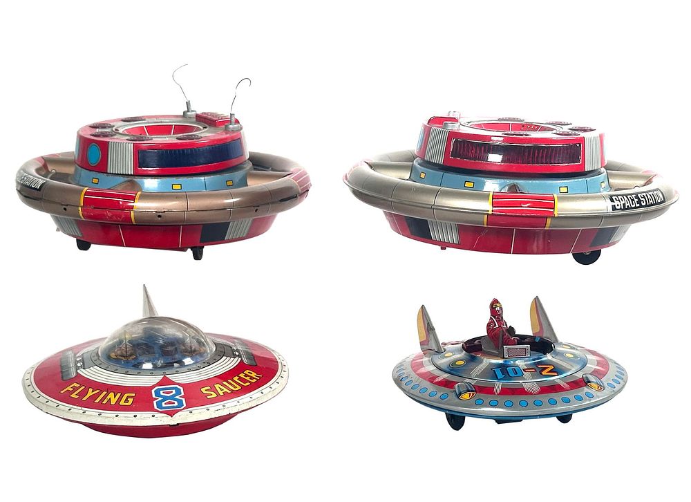 Lot 474: (4) Japanese Tin UFO Toys