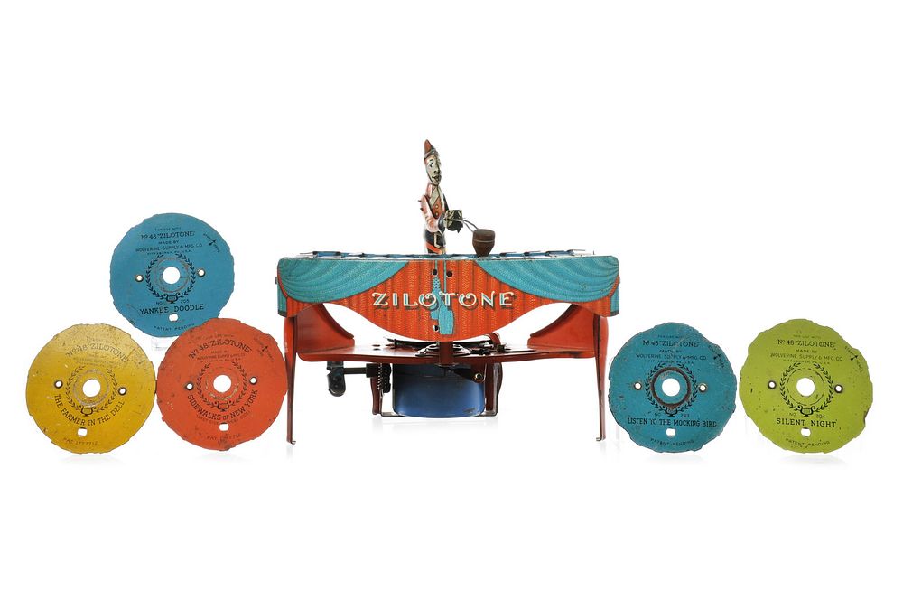 Lot 509: Wolverine ca. 1930’s No. 48 Zilotone with 6 Discs