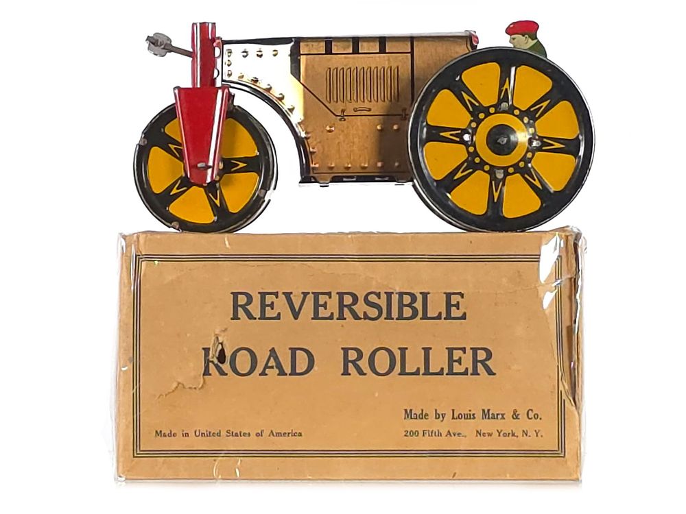 Lot 536: Marx 1930s Reversible Road Roller Mint Boxed